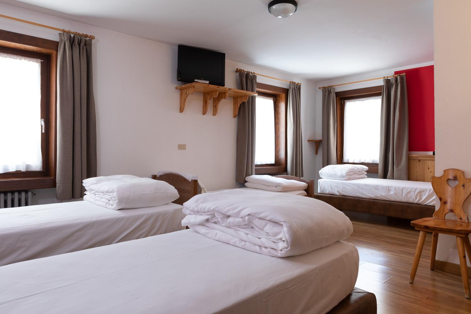 Hotel Meuble' Joli Breuil-Cervinia Exterior photo